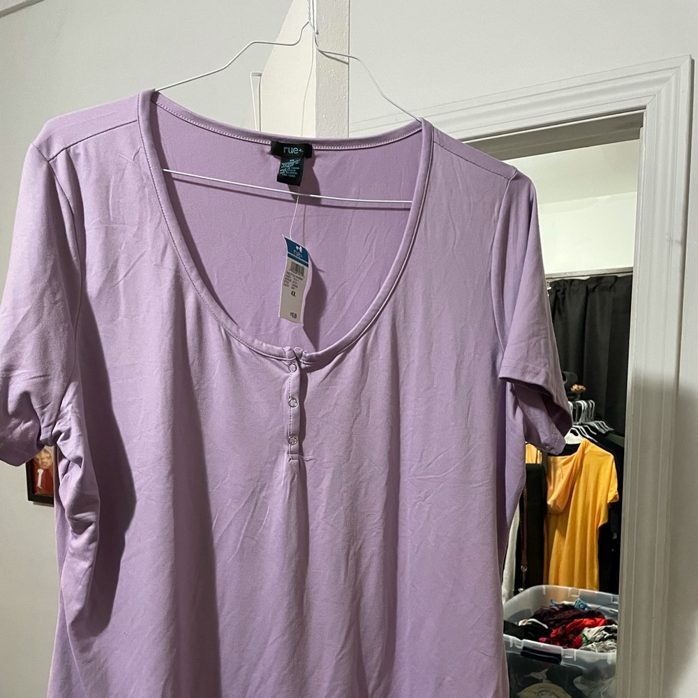 Light purple summer tee